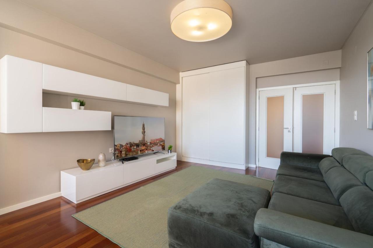 Carolina Roomy & Modern Apartment Porto Zewnętrze zdjęcie